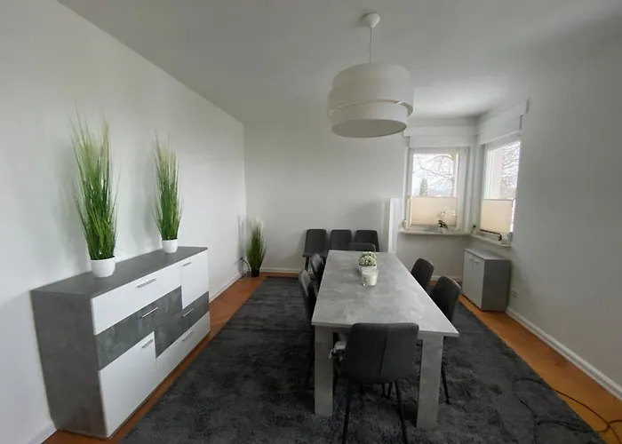 Wunderschoenes Haus Am Waldrand