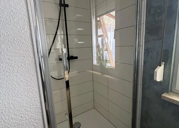 Apartment Wunderschoenes Haus Am Waldrand 1